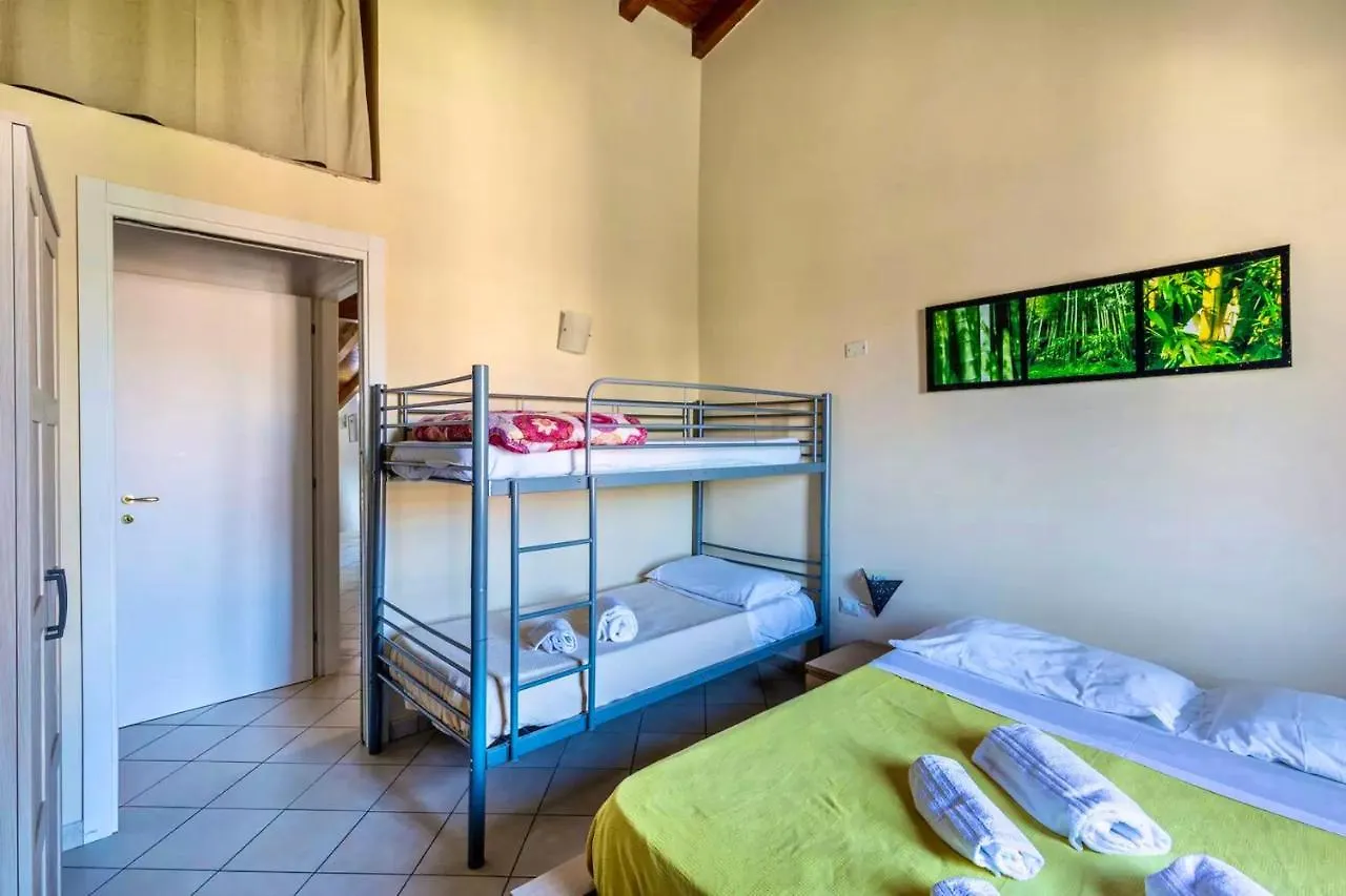 Elegant Apartment In Verona 75 M² With Balcony